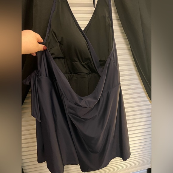 JCrew Reimagined Navy Blue One Piece Plus Size! 📸🖤 - Picture 3 of 5